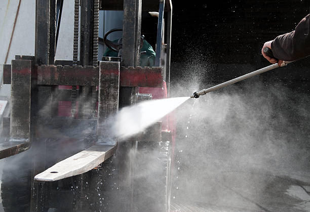  Marine City, MI Pressure Washing Pros